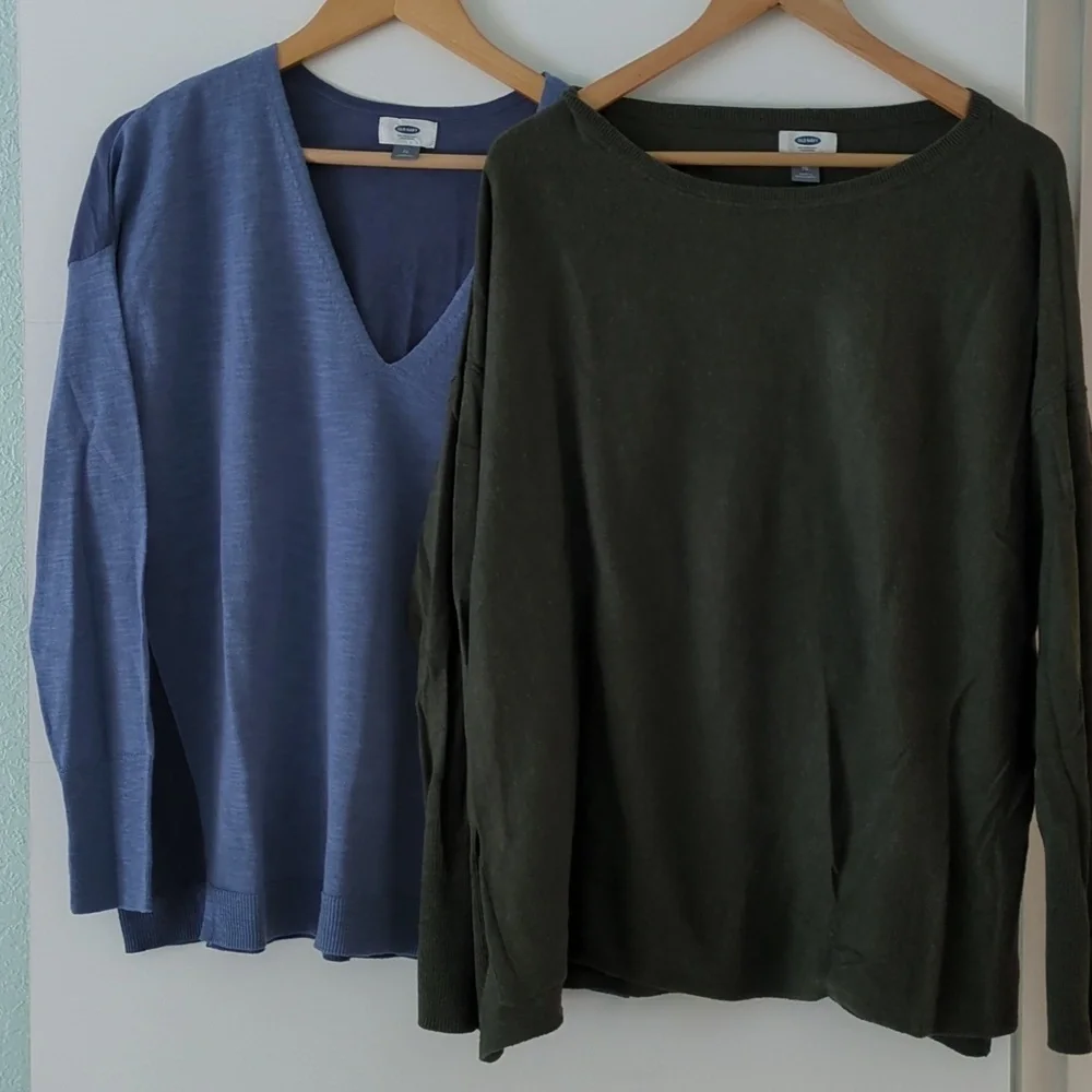 Old Navy Blue & Green Two Lightweight Sweaters Bundle Fall Casual Relaxed Fit XL - Picture 1 of 7